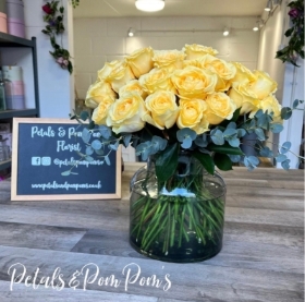 Luxury Rose Vase arrangement